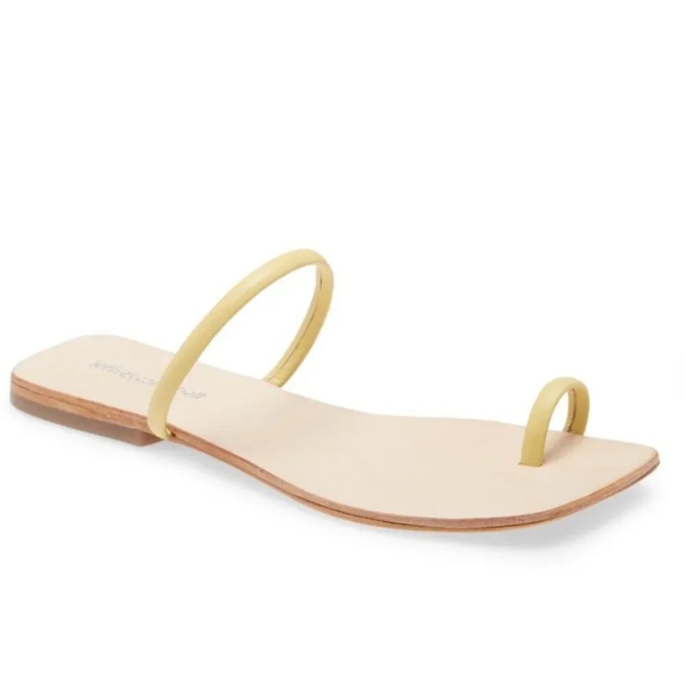 Revolve Jeffrey Campbell Darbey Yellow Leather Toe Loop Sandal NWOT